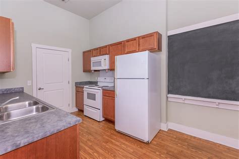 Historic Lofts At Waco High 815 Columbus Ave Waco Tx 76701