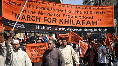 Hizb Ut Tahrir Radical Group Calls For Global Islamic Rule During