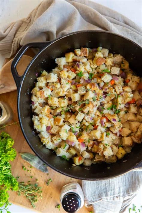 Homemade Stovetop Stuffing 22 Min