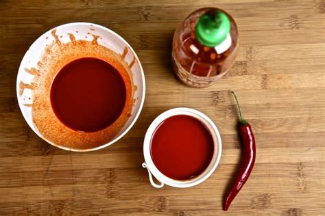 Homemade Vegan Sriracha Recipe Amp 20 Ways To Use It The Edgy Veg