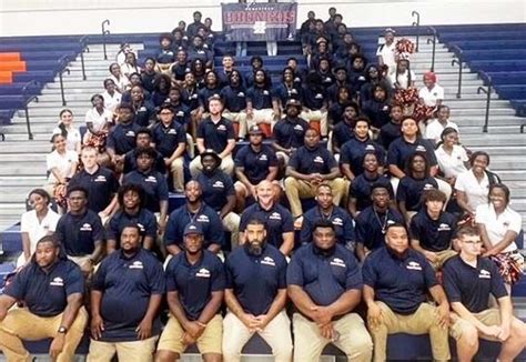 Homestead Senior High School Football Is Undefeated Sports Southdadenewsleader Com