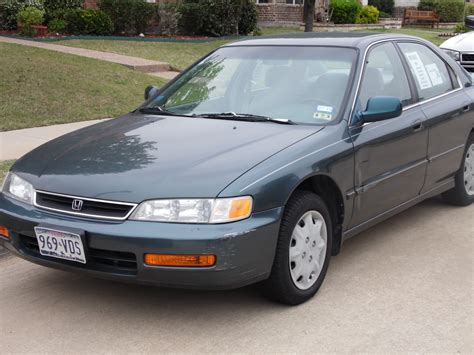 Top Reasons to Buy a Honda Accord 1997 Today