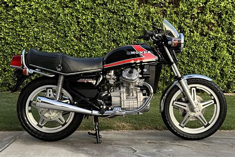 Honda CX500: The Ultimate Vintage Motorcycle Renovation Guide
