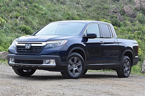 Top Benefits of Buying a Honda Ridgeline Used