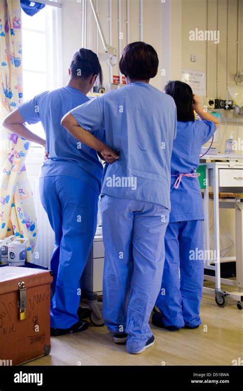 Hospital Nurse Uk Ward 2024 Hi Res Stock Photography And Images Alamy Hospital Nurse Uk Ward 2024 Hi Res Stock Photography And Images Alamy