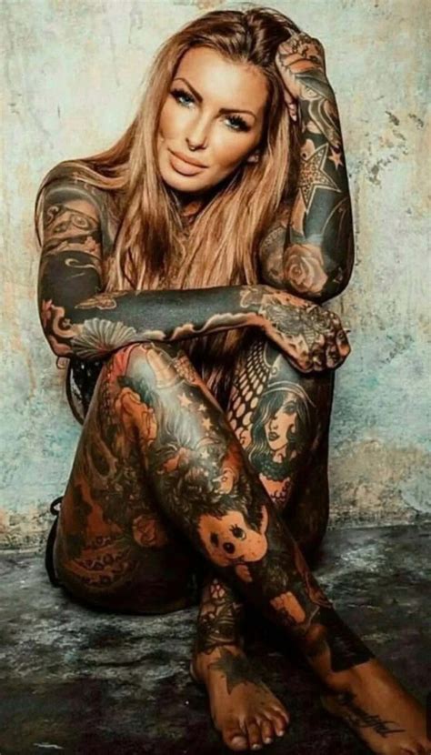 Hot Tattooed Women