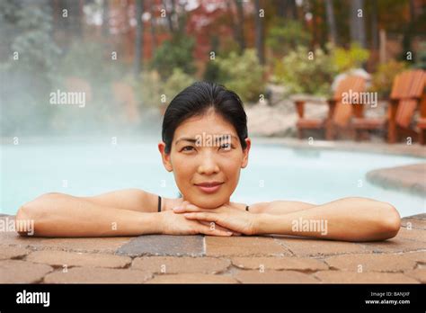 Hot Tub Small Pool Hi Res Stock Photography And Images Alamy