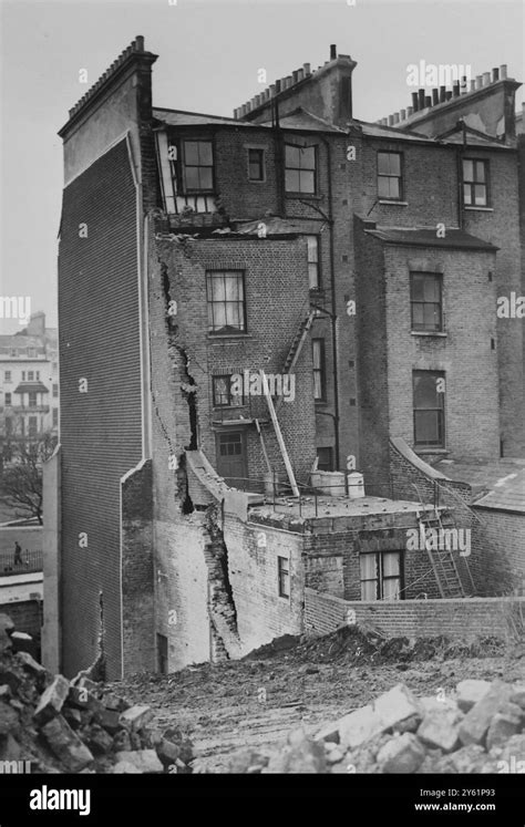House Collapses In Warrior Square 2 March 1960 Stock Photo Alamy