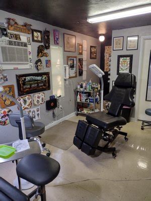 House Of Pain Tattoo 14 Photos 2632 Nw 43Rd St Gainesville