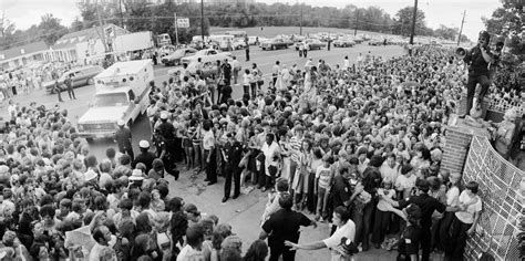 How Did Elvis Presley Die The Potential Causes Explained