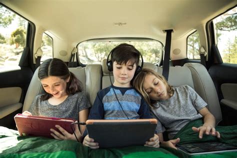 How To Keep Kids Entertained On Long Car Rides