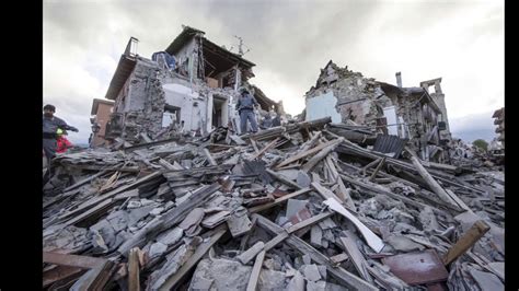 Huge Earthquake Hits The East Coast Youtube