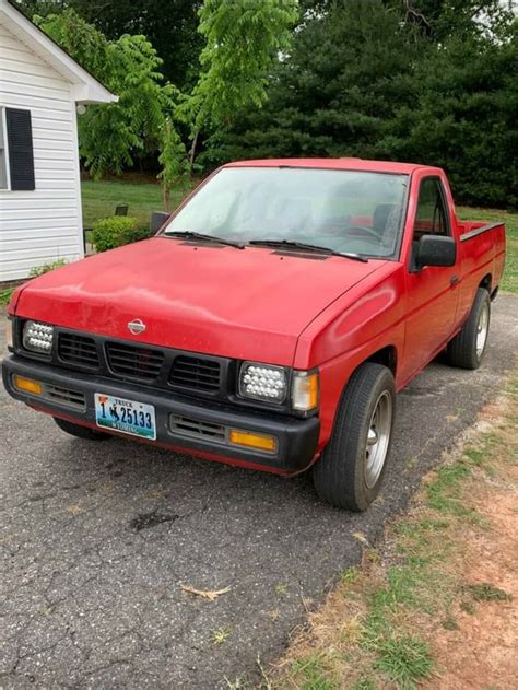 I M Looking At A 1994 Hardbody D21 With 240K What Should I Look For R Nissan