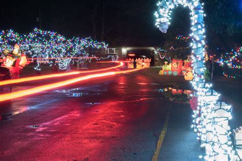 If Christmas Lights Are On Your Holiday To Do List Now S The Time To Visit Pathway Of Lights At Heritage Park In Weatherford Tx Open Nightly Through Dec 31 From 5 30 9 P M The