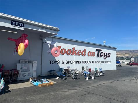 If You Ever Find Yourself In Wenatchee Washington Hooked On Toys And Sporting Goods Is A Pretty Interesting Store To Check Out Vacation Haul R Lego If You Ever Find Yourself In Wenatchee Washington Hooked On Toys And Sporting Goods Is A Pretty Interesting Store To Check Out Vacation Haul R Lego