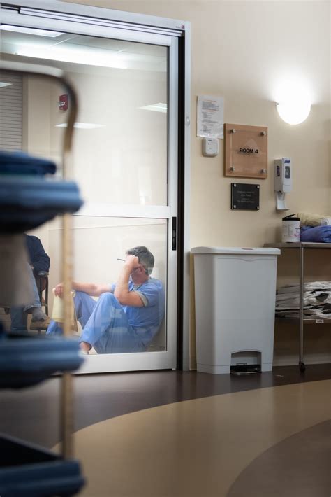 Inside A New Hampshire Hospital Overwhelmed By Covid Wbur News