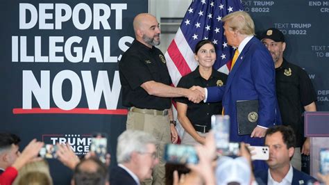 5 Green Card Deportation Facts