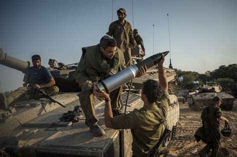 Israel Hamas War Adds To Surge In Global Weapons Sales The New York Times