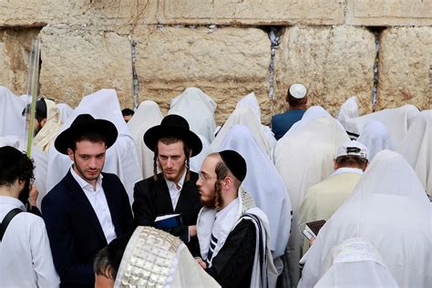 Israel Religious Secular Divisions Flare During Holiday Period The Israel Religious Secular Divisions Flare During Holiday Period The