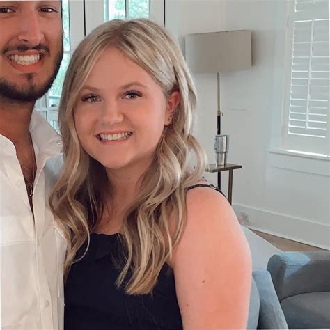 Jade Everett Ecommerce Supervisor Whole Foods Market Linkedin