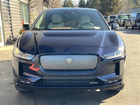 Discover Luxury and Style at Jaguar Bellevue