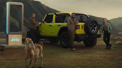 Jeep Does The Electric Slide With Its Big Super Bowl Commercial Jeep Does The Electric Slide With Its Big Super Bowl Commercial