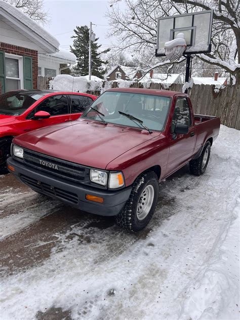 Just Picked Up This 90 Base To Daily And Am New To Toyotas Need Guidance R Toyotapickup