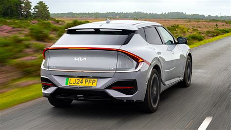 Kia Ev6 Review 2025 Top Gear Kia Ev6 Review 2025 Top Gear