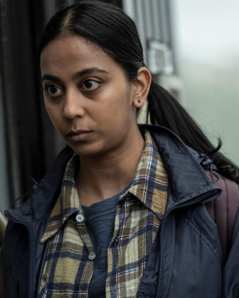 Killing Eve Review A Rainbow In Beige Boots Season 4 Episode 3