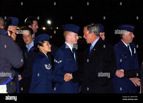 Kirtland Air Force Base Aerial Hi Res Stock Photography And Images Alamy