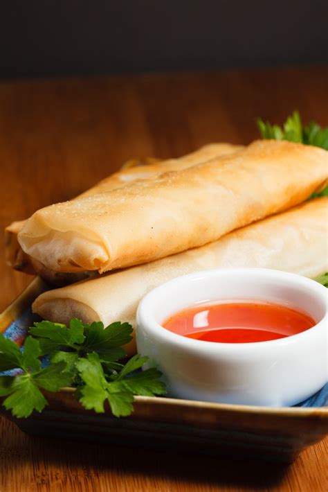 Kruizing With Kikukat Lumpia