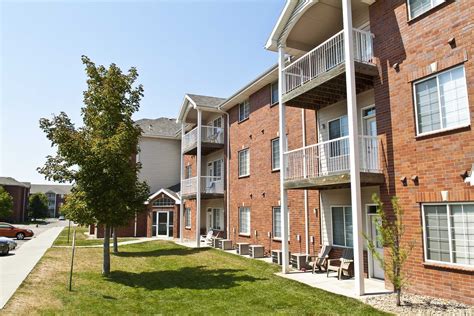Lakeside Village Apartment Homes Apartments Lincoln Ne Apartments Com