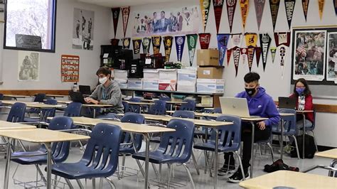 Las Cruces High Schools Start Hybrid Learning