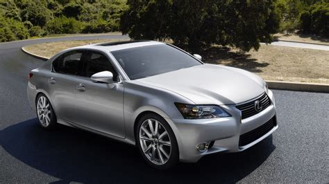 Lexus 2015 GS350 Review: Performance, Features, and Buying Tips