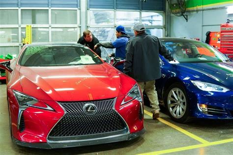 Lexus Body Shop: Top Tips for Quality Repairs and Service