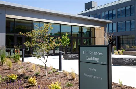 Life Sciences Building Greensburg