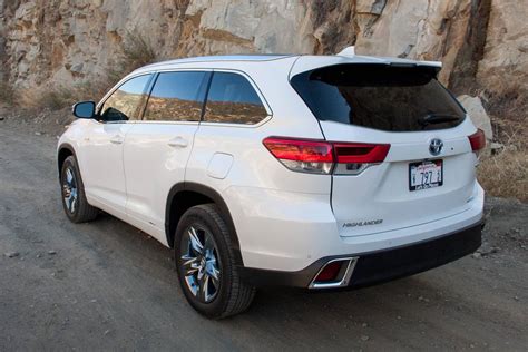 Life With The Toyota Highlander What Do Owners Really Think Cars Com Life With The Toyota Highlander What Do Owners Really Think Cars Com