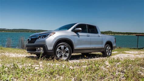 Like Tailgate Parties You Ll Love The 2017 Honda Ridgeline Cnet
