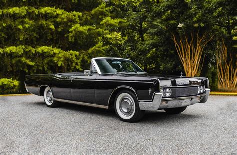 The Ultimate Guide to Lincoln Continental Convertible Classics
