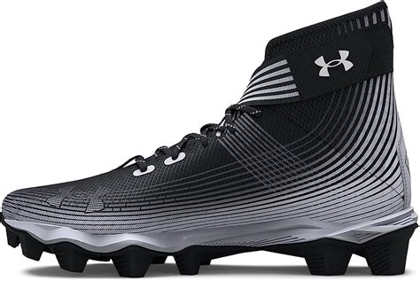 Top Factors to Consider When Choosing Linebacker Cleats