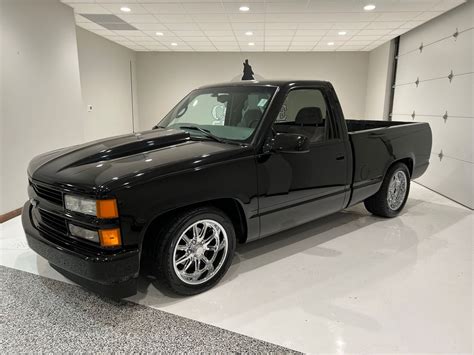 Looking At A 1998 C K 1500 Series With 220 000 Miles On It Looking To Make It A Daily Driver That I Can Haul Material To Redo My House With It Also Looks Looking At A 1998 C K 1500 Series With 220 000 Miles On It Looking To Make It A Daily Driver That I Can Haul Material To Redo My House With It Also Looks
