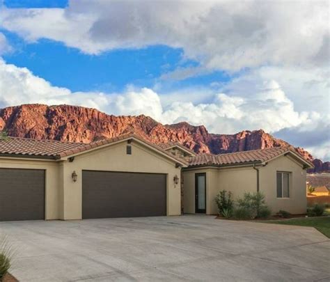 Luxurious Paradise Village With Stunning Mountain View Luxurious Paradise Village With Stunning Mountain View