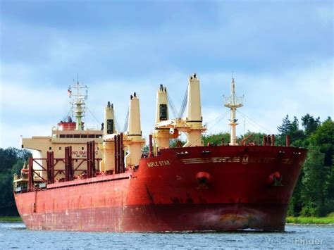 Maple Star Bulk Carrier Details And Current Position Imo 9662370 Vesselfinder