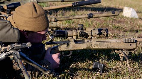 Marine Corps Continues M40a5 Sniper Rifle Improvement Investigations Defense Media Network