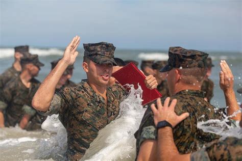 Marine Corps Unveils Retention Bonuses Suspends Broken Service Bonus Program For Upcoming Year Military Com