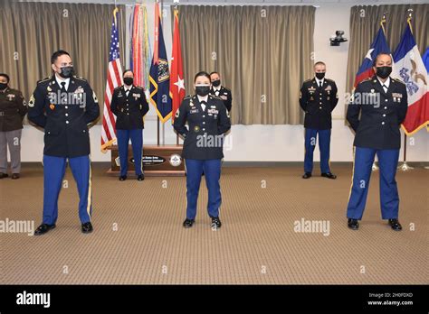 Maude Complex Hi Res Stock Photography And Images Alamy