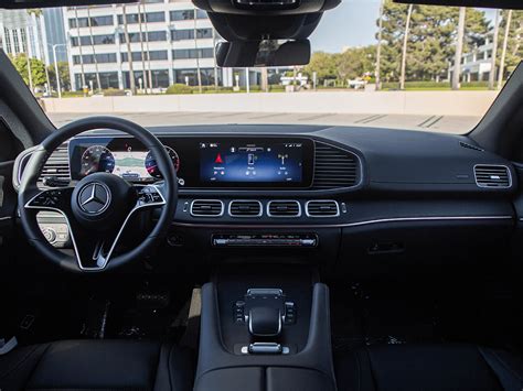 Mercedes Benz Gle Coupe 2025 Adam J Ackermann