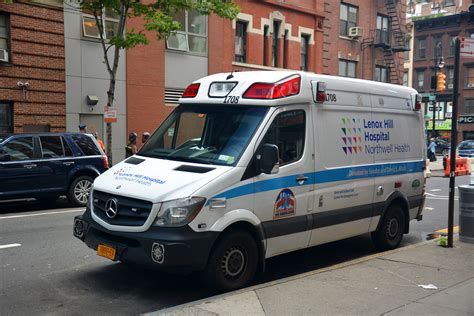 Mercedes Sprinter Ems Ambulance 1708 Lenox Hill Hospital East Side Mercedes Sprinter Ems Ambulance 1708 Lenox Hill Hospital East Side