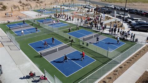 Mesquite Recreation Center Play Pickleball