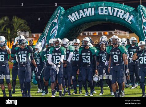 Miami Central High School Hi Res Stock Photography And Images Alamy